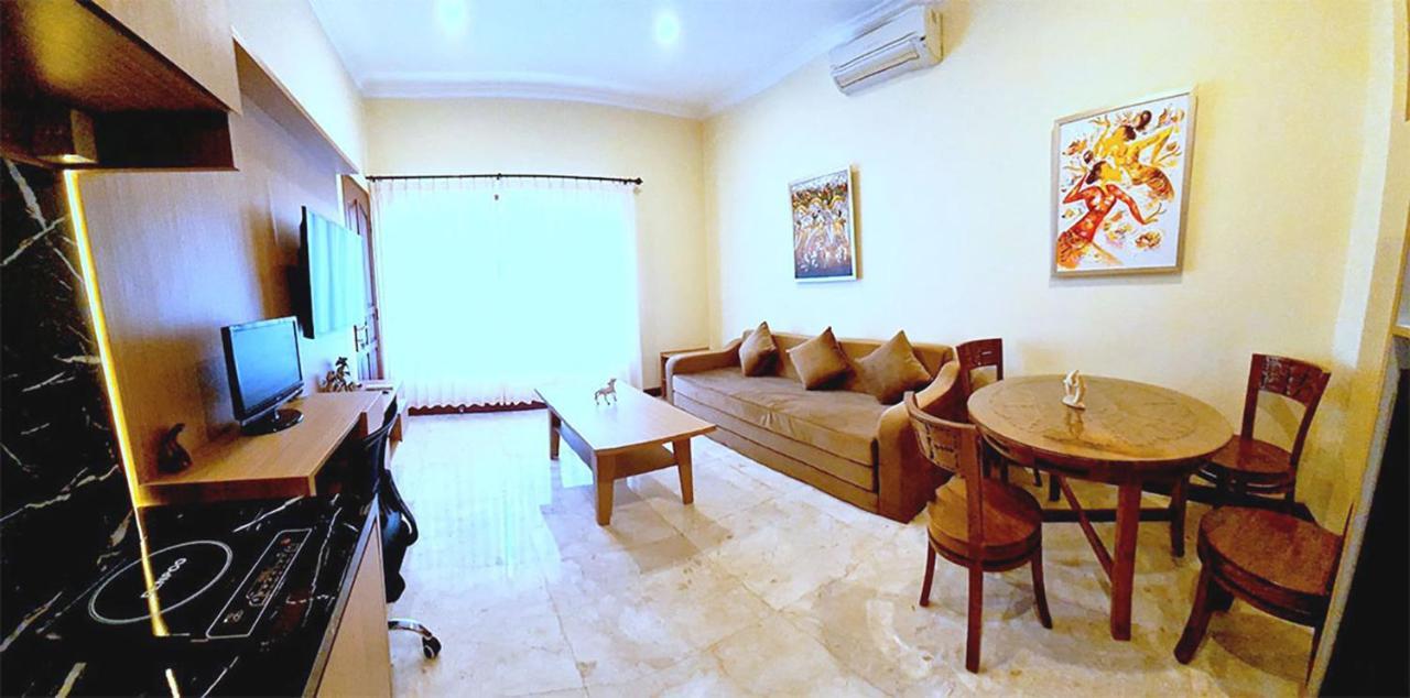 Bali Emerald Apartments Sanur  Exterior photo